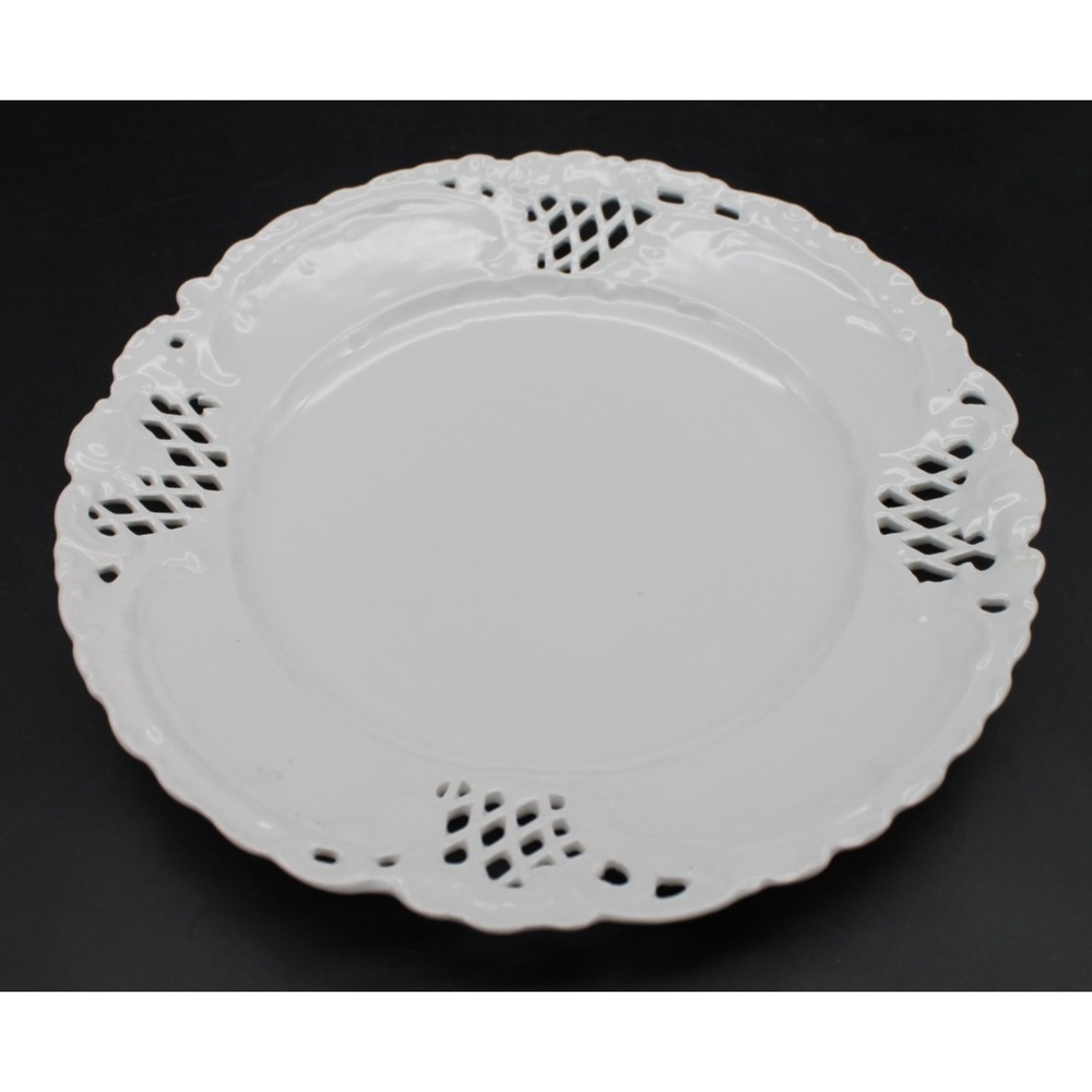 Vintage White Reticulated Porcelain Serving Dinner Plate Openwork Lace Edge 9"